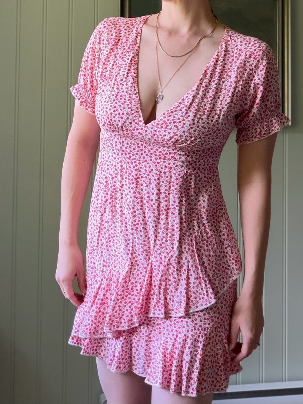 Floral Mini Dress V-Neck Empire Waist Ruffle Hem Sundress - XS Fit